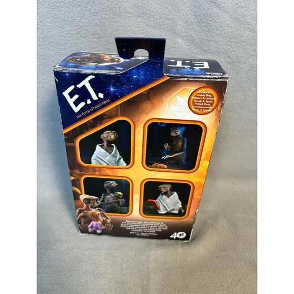 NECA - E.T. - 40th Anniversary E.T. Ultimate 7 Action Figure New With Box - Picture 6 of 8